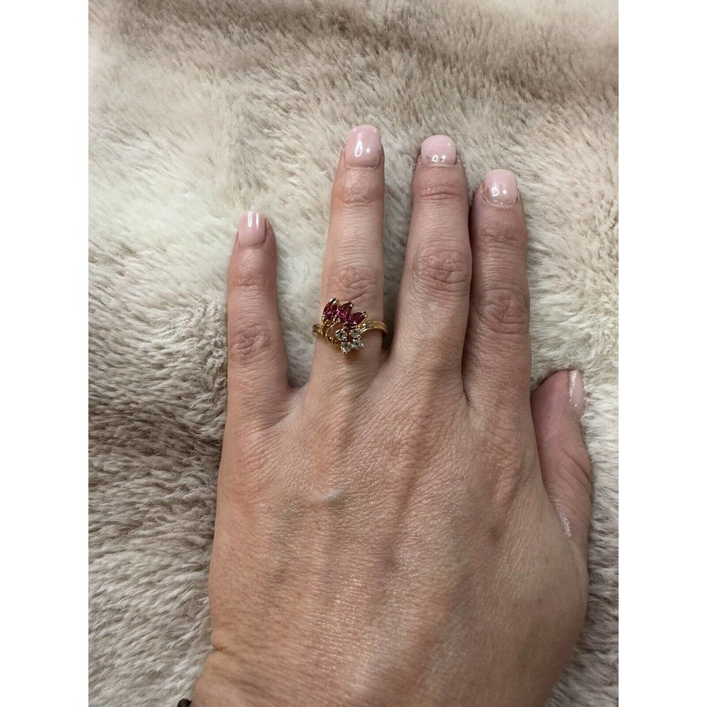 Vintage Gold Plate Fashion Ring With Two Color Stones Sz 5.5 EUC